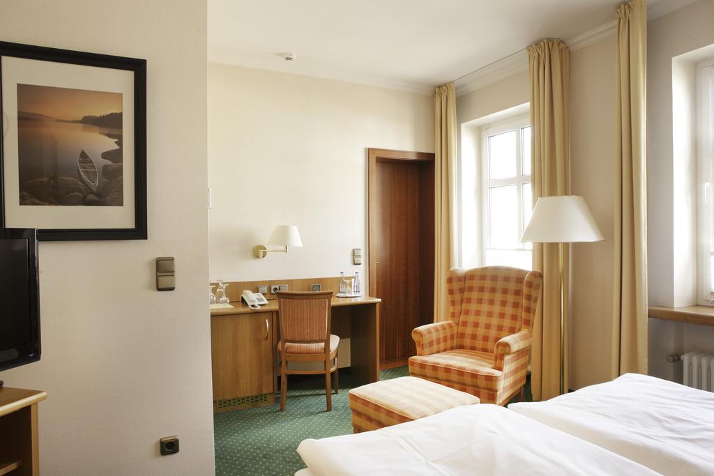Hotel Kirchspiels Gasthaus Nortorf Oda fotoğraf