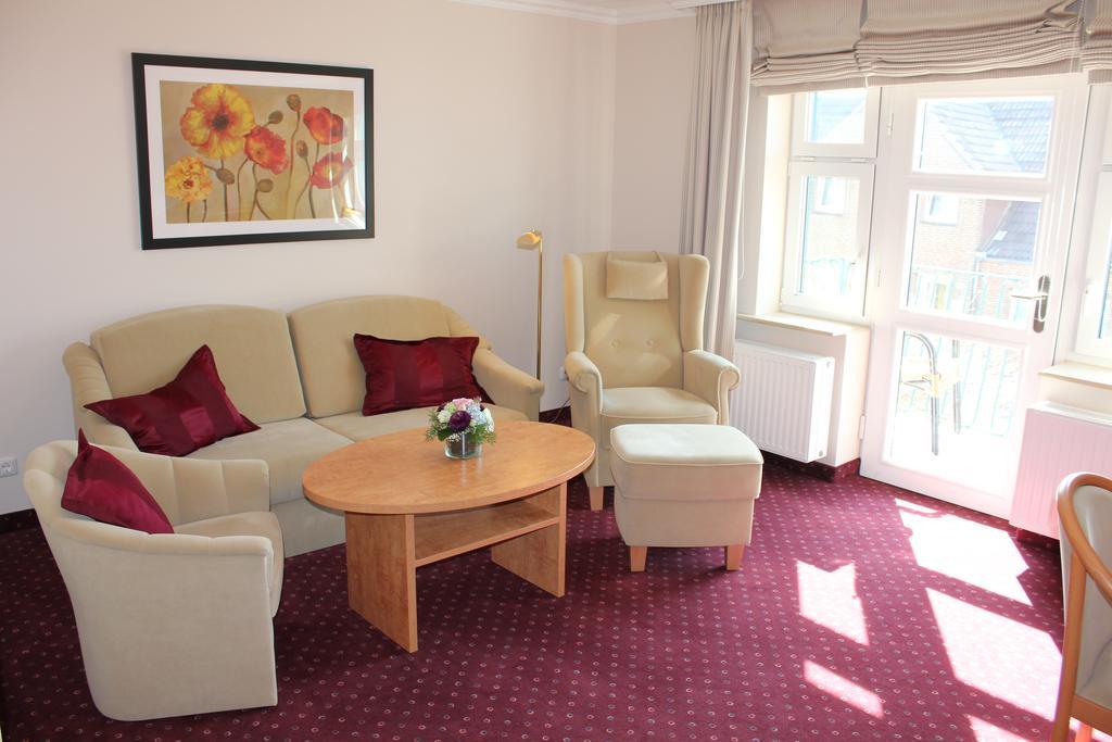Hotel Kirchspiels Gasthaus Nortorf Dış mekan fotoğraf