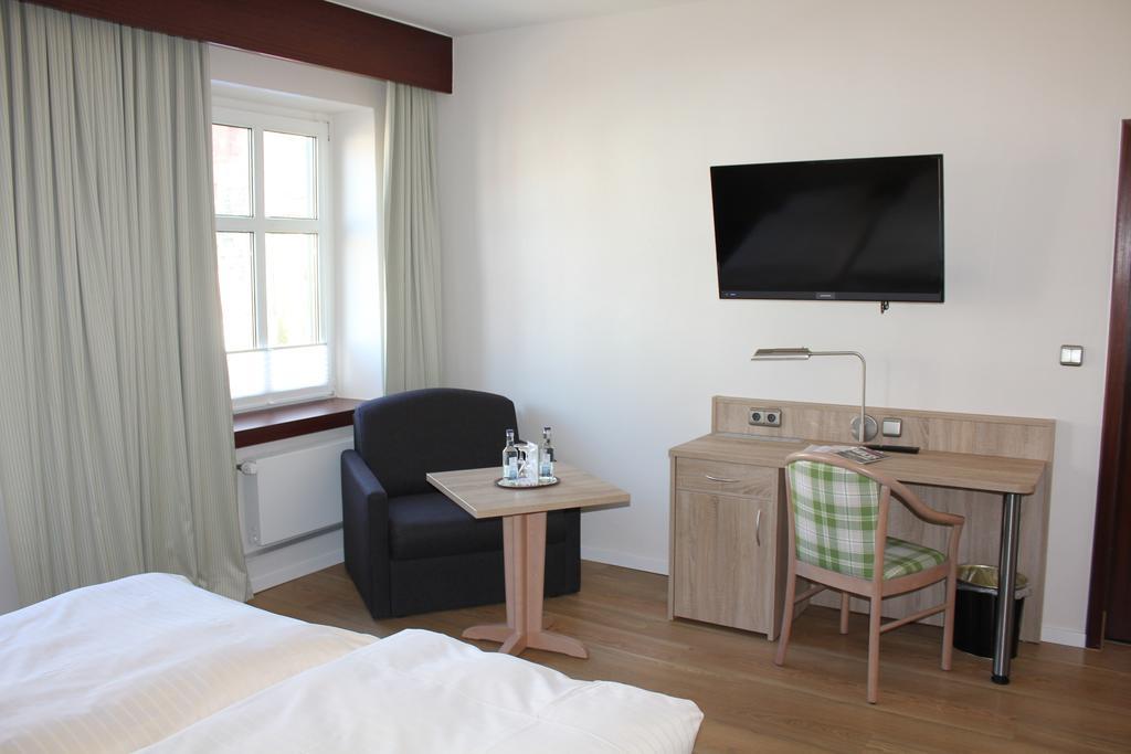 Hotel Kirchspiels Gasthaus Nortorf Dış mekan fotoğraf