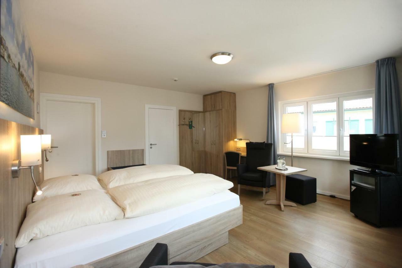 Hotel Kirchspiels Gasthaus Nortorf Dış mekan fotoğraf
