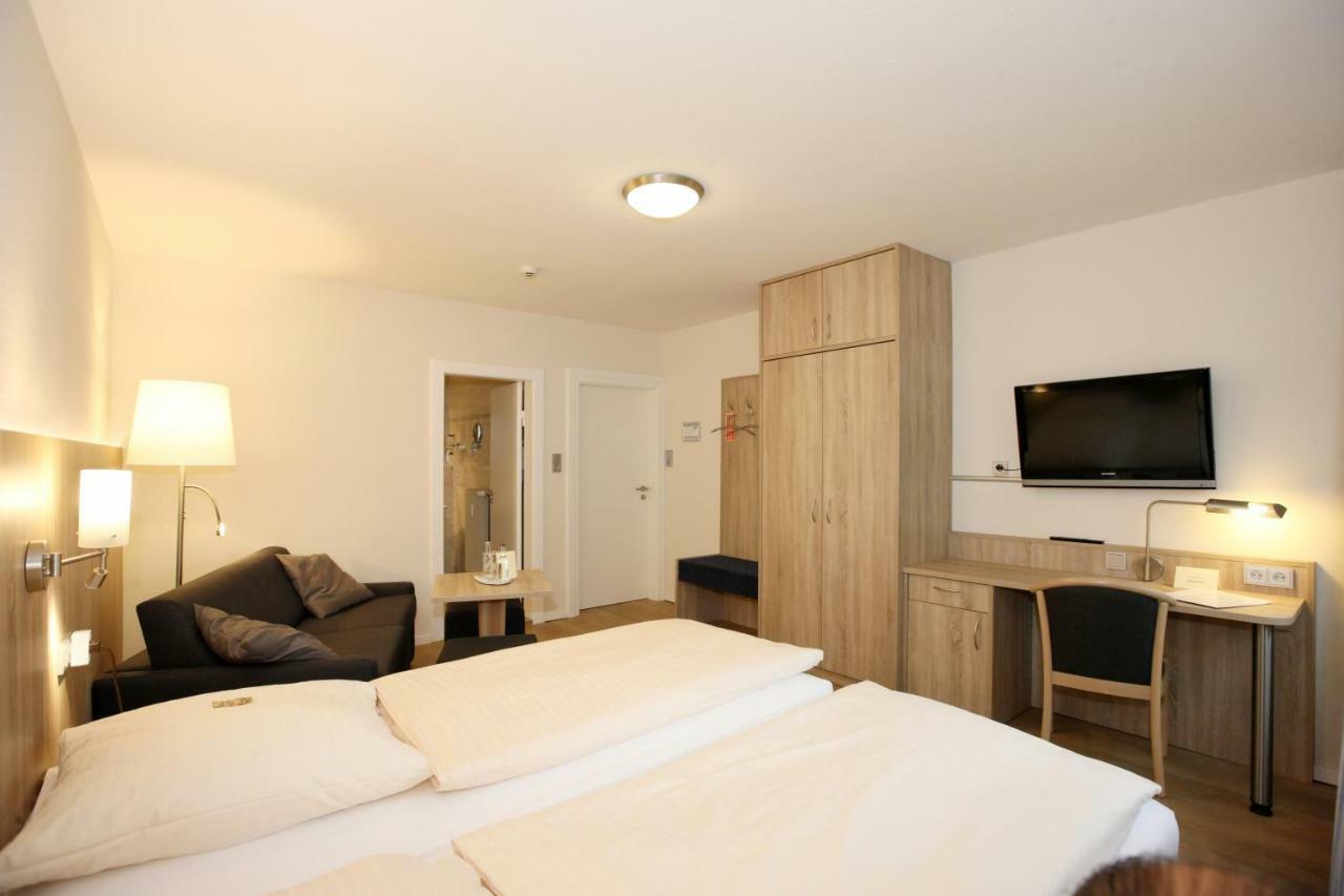 Hotel Kirchspiels Gasthaus Nortorf Dış mekan fotoğraf